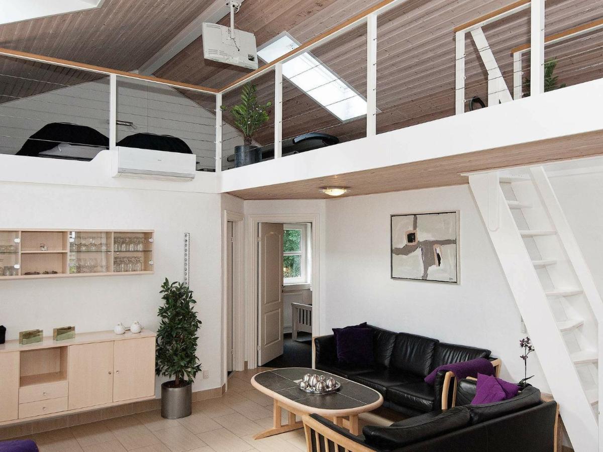 12 Person Holiday Home In Eg Astrup  ภายนอก รูปภาพ